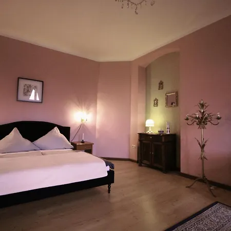 Pensjonat Ruth- Turmzimmer Anno1869 Herrenhaus Viecheln