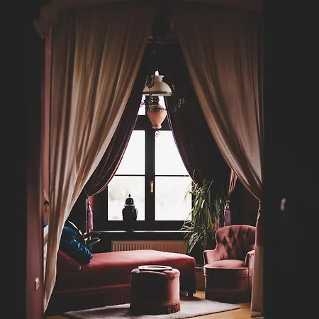 Ruth- Turmzimmer Anno1869 Herrenhaus Viecheln Pensjonat Behren-Lubchin