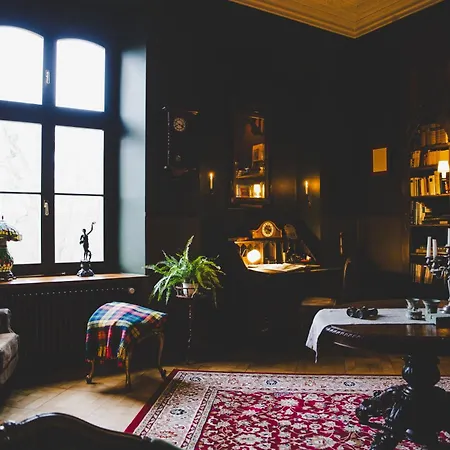 Ruth- Turmzimmer Anno1869 Herrenhaus Viecheln Pensjonat Behren-Lubchin