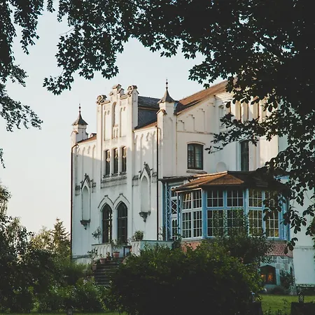 Ruth- Turmzimmer Anno1869 Herrenhaus Viecheln Pensjonat Behren-Lubchin